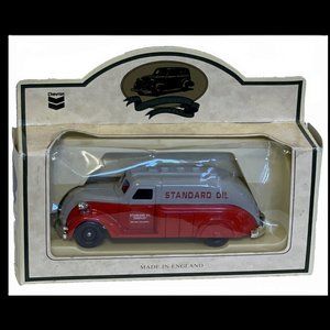 Diecast 1935 Streamline Gas Tanker LLEDO PLC Chevron Standard Oil Co. 1994 #15